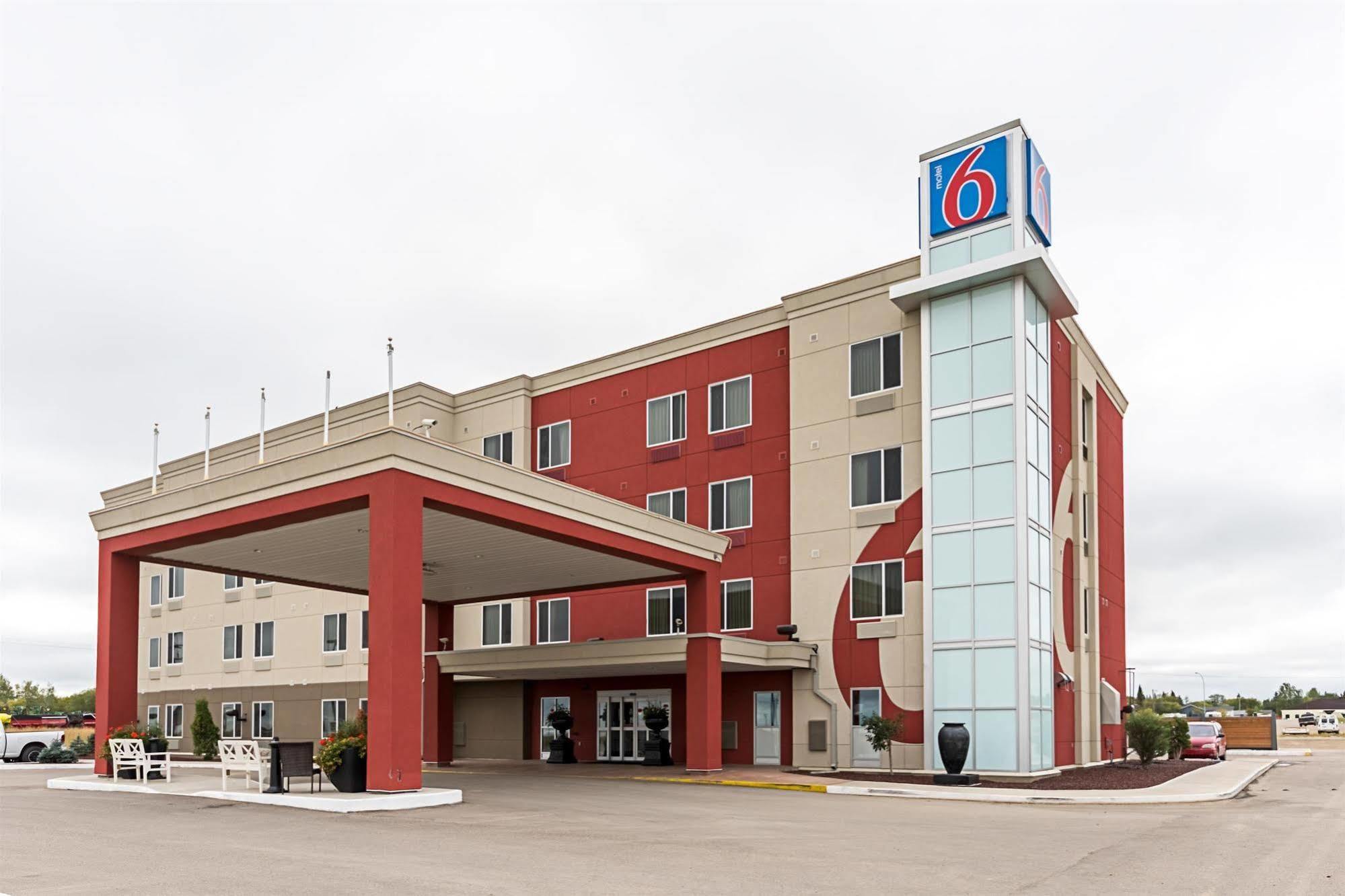 Motel 6-Moosomin, Sk Eksteriør bilde