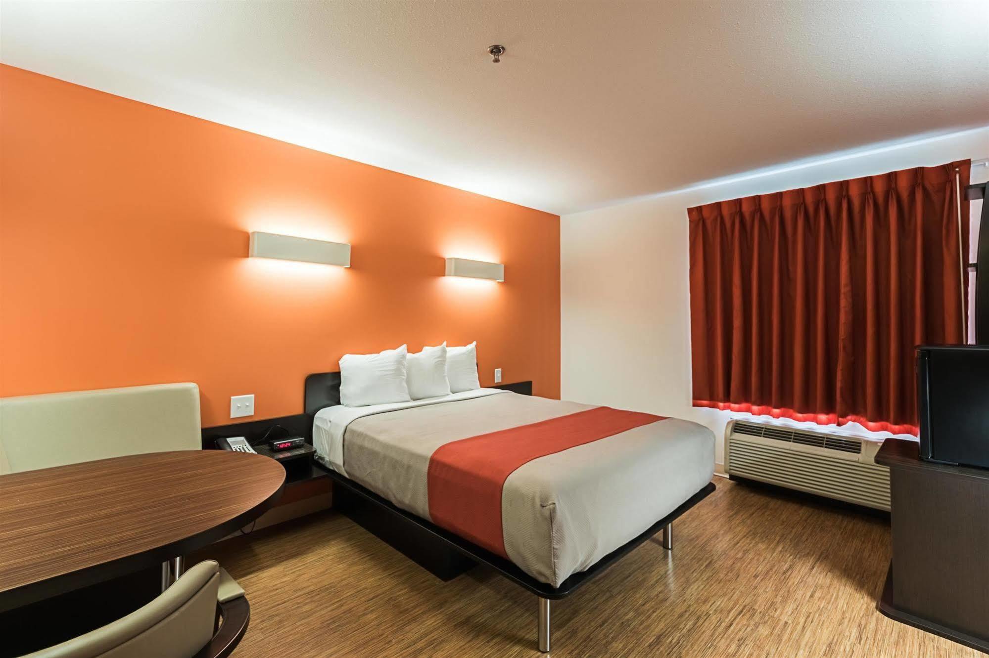 Motel 6-Moosomin, Sk Eksteriør bilde